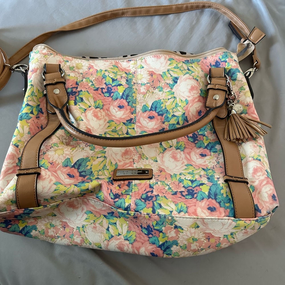 Jessica Simpson flower bag